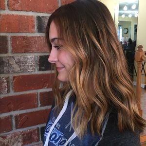 Meet your Posher, Ariel